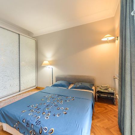 Apartment Near Olympic Stadium كييف المظهر الخارجي الصورة