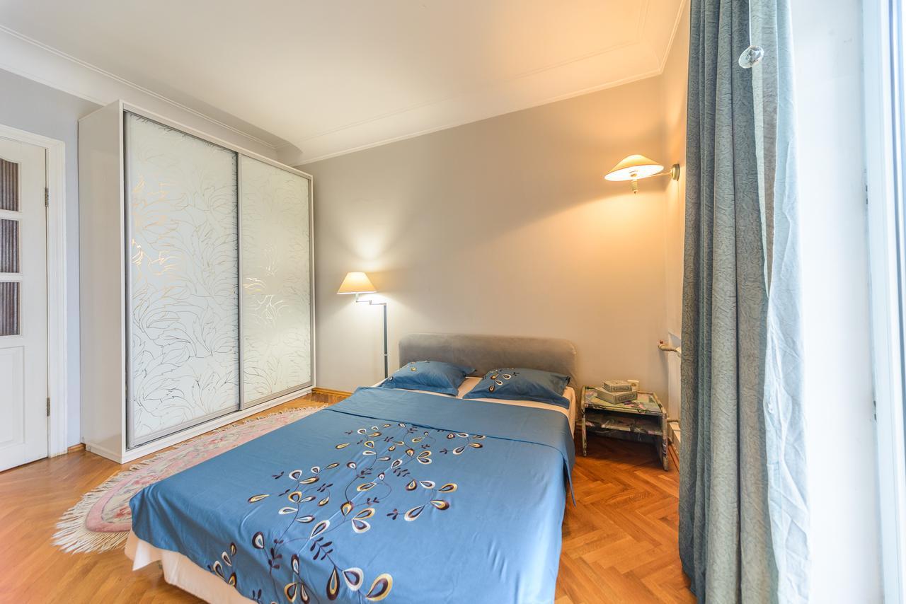 Apartment Near Olympic Stadium كييف المظهر الخارجي الصورة