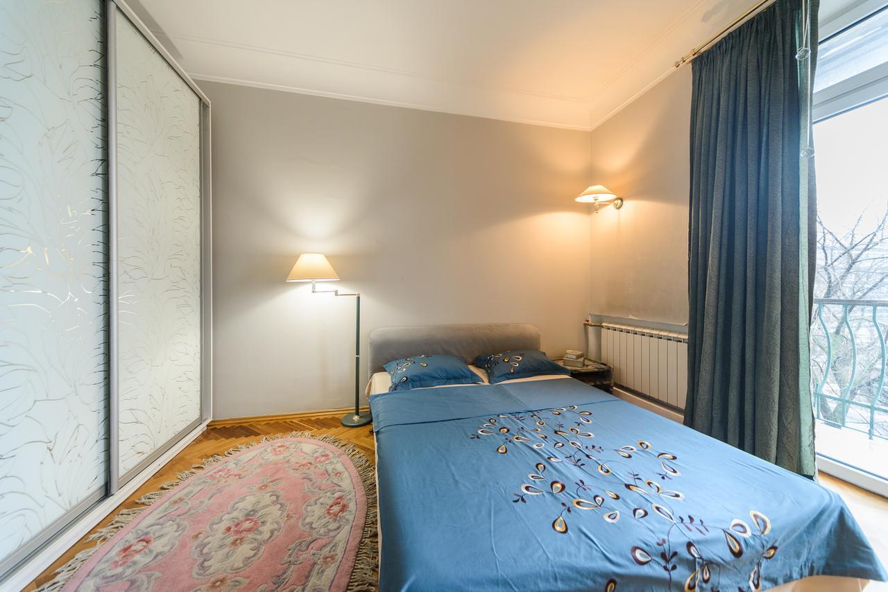 Apartment Near Olympic Stadium كييف المظهر الخارجي الصورة